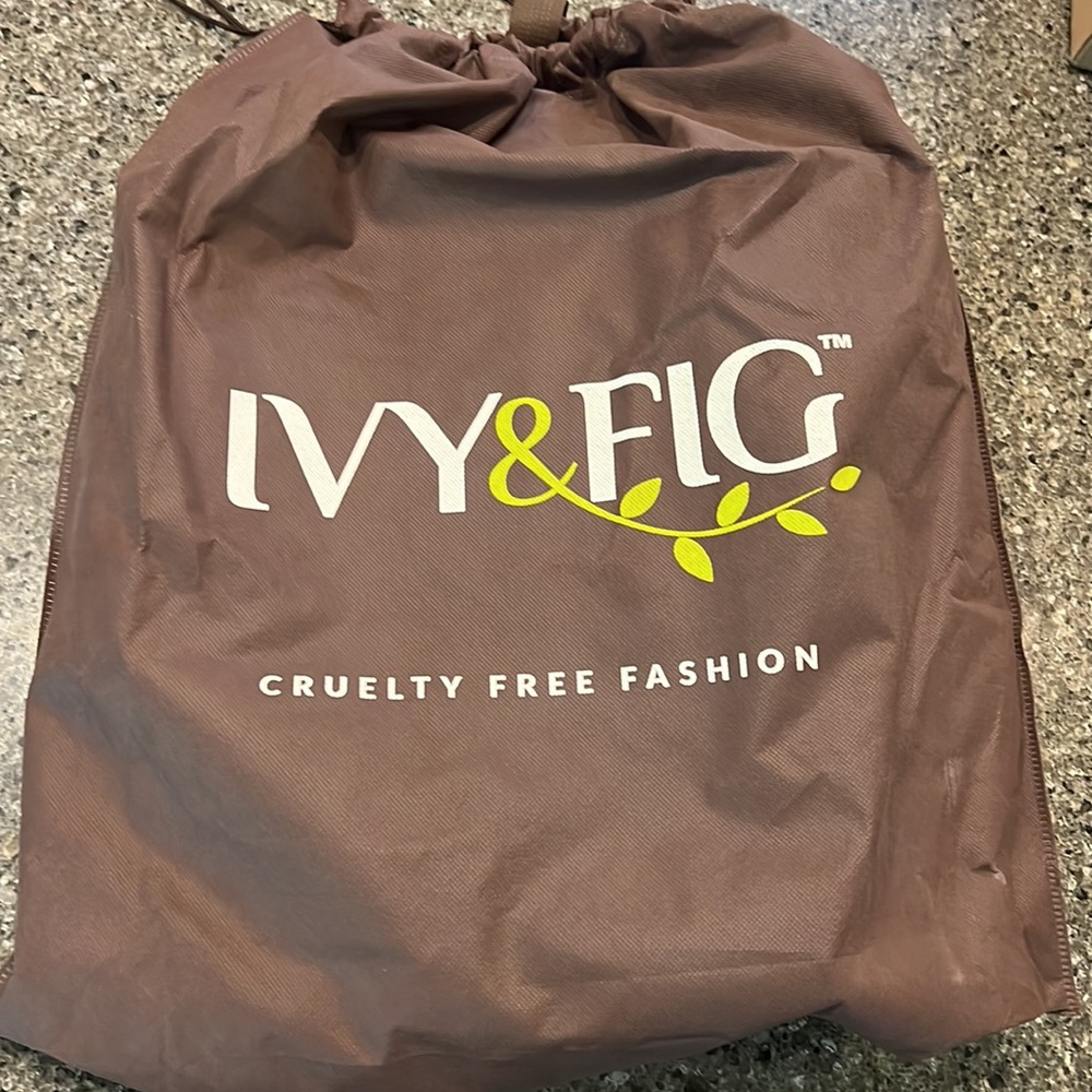 Never Used Ivy & Fig Tote - Picture 6 of 6